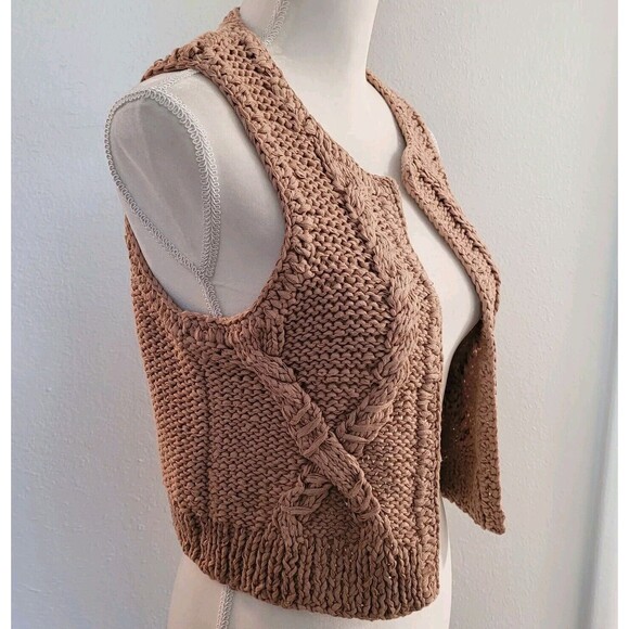 GAP Chunky Knit Sleeveless Open Cardigan Womens Size Small Handknit Camel EUC - Picture 2 of 10